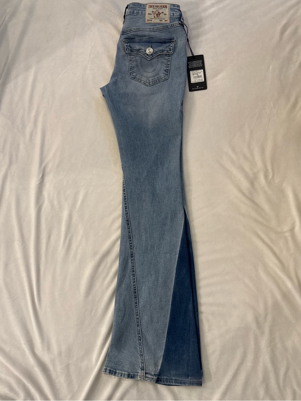 NWT True Religion Two-Tone Light & Dark Blue Mid-Rise Flare Jeans - Picture 6 of 9